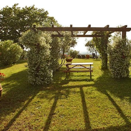Casale Giacomini Bed & Breakfast Manciano Bagian luar foto