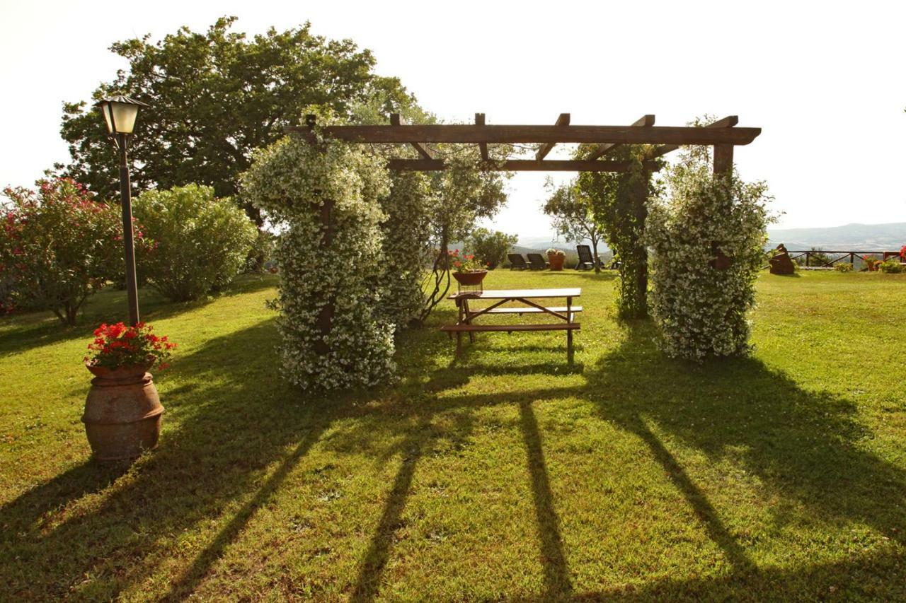 Casale Giacomini Bed & Breakfast Manciano Bagian luar foto